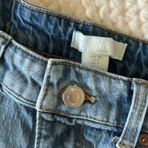 H&M shorts, high rise, vintage style, size 6